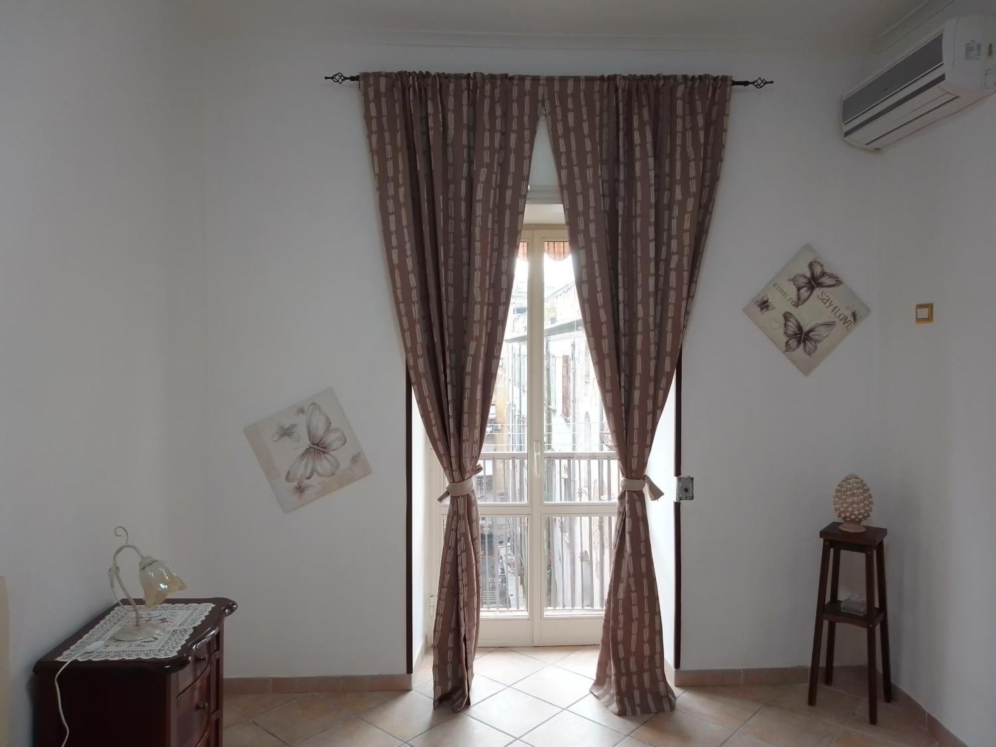 Historical Center Duomo Suite Наполи Екстериор снимка
